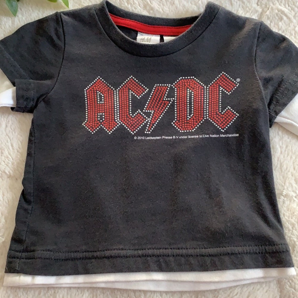 H&M Baby Boy AC/DC Top Shirt 4-6 mos. EUC Gray - Picture 2 of 7
